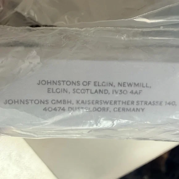 NWT Johnston of Elgin navy cashmere socks - Picture 5 of 7